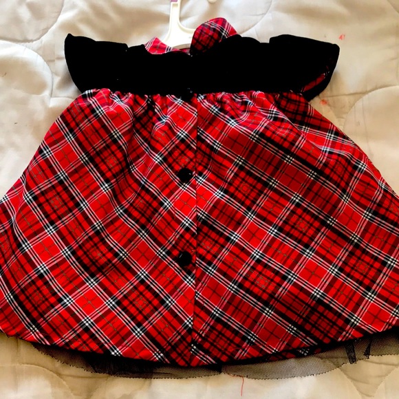 Christmas themed dress for girls - Picture 1 of 3